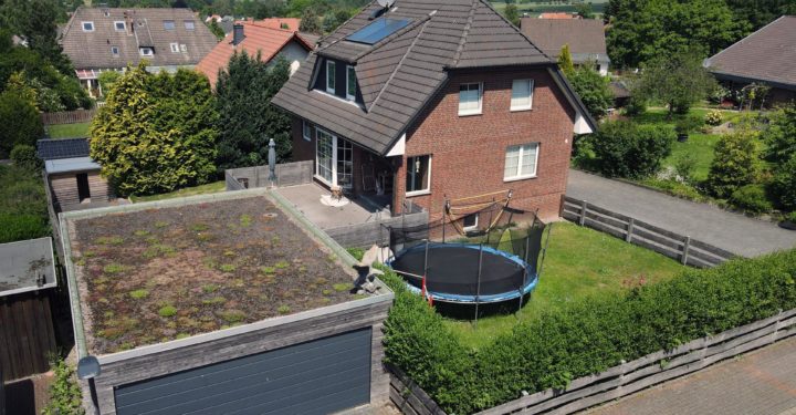 Modernisiertes Einfamilienhaus in ländlicher Lage, 31832 Springe, Einfamilienhaus