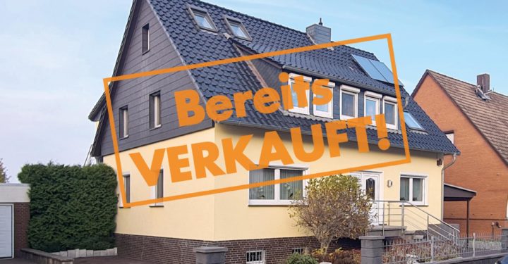 Einfamilienhaus mit exklusiven Seegrundstück, 31157 Sarstedt OT Giften, Einfamilienhaus
